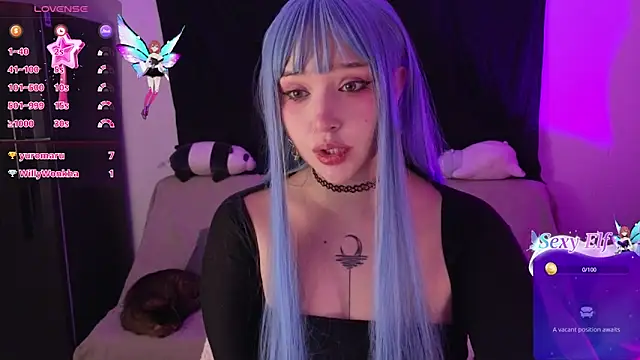 KuroChan420 online show from 17, 3, 2025