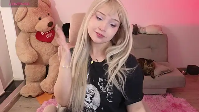 KuroChan420 online show from 23, 4, 2026