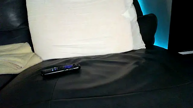 Snapshot of eurodiznee chatting on 1, 5, 2026 eurodiznee online show from 1, 5, 2026