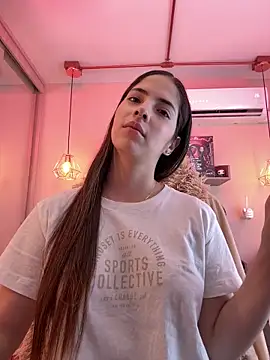 Snapshot of Zoe_Bae chatting on 9, 1, 2025 Zoe Bae online show from 9, 1, 2025