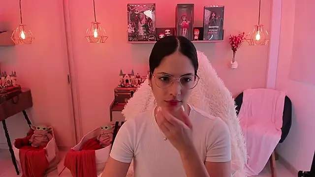 Snapshot of Zoe_Bae chatting on 20, 3, 2025 Zoe Bae online show from 20, 3, 2025