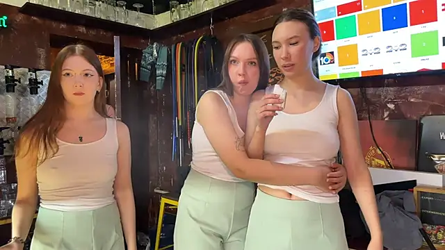 Snapshot of dirtypub chatting on 22, 12, 2024 dirtypub online show from 22, 12, 2024