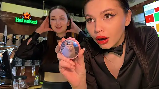 Snapshot of dirtypub chatting on 5, 2, 2025 dirtypub online show from 5, 2, 2025