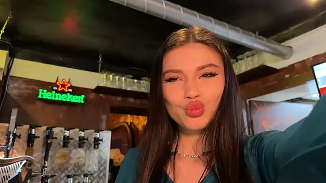 Snapshot of dirtypub chatting on 11, 2, 2025 dirtypub online show from 11, 2, 2025