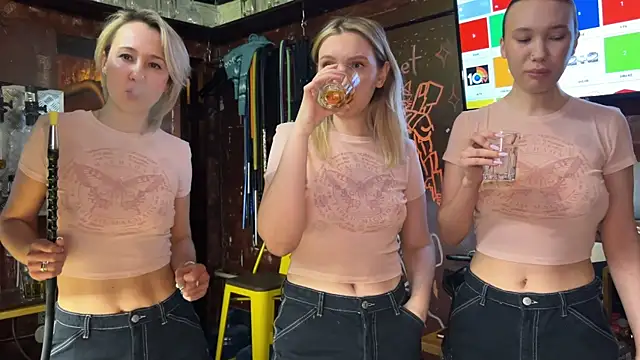 Snapshot of dirtypub chatting on 22, 2, 2025 dirtypub online show from 22, 2, 2025