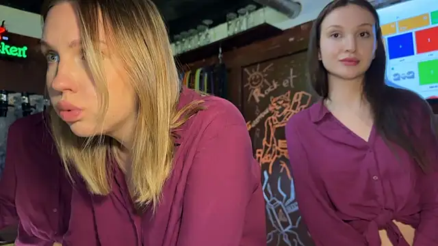 Snapshot of dirtypub chatting on 13, 11, 2025 dirtypub online show from 13, 11, 2025