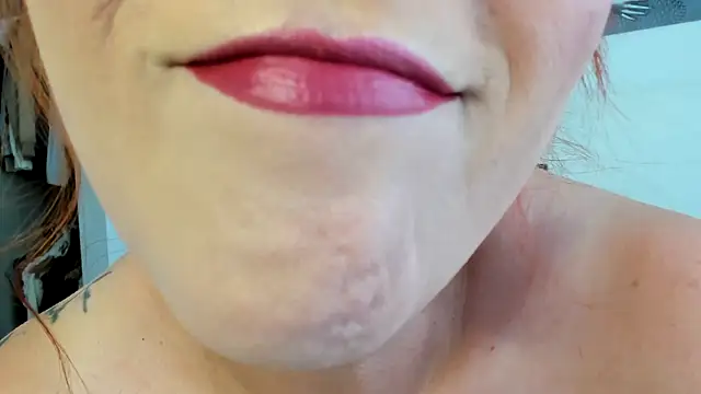 SexyCaitlynHot online show from 5, 11, 2025