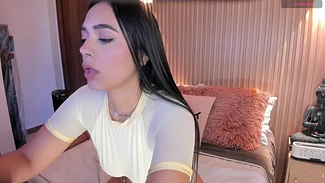 AMELIE xx online show from 23, 4, 2026