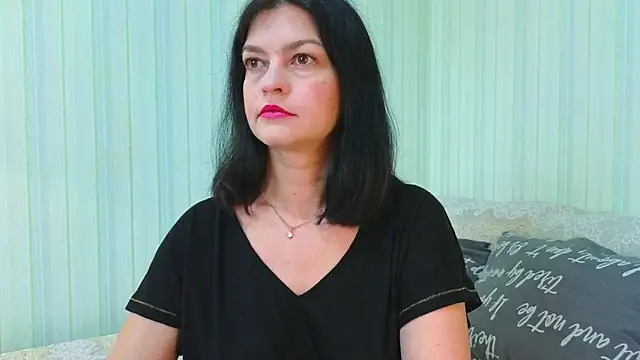  Lily  online show from 24, 4, 2026