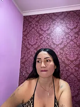 juliana diaz online show from 24, 4, 2026