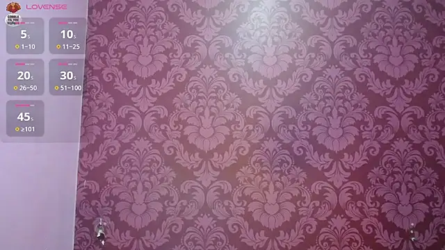 Snapshot of juliana_diaz chatting on 4, 6, 2026 juliana diaz online show from 4, 6, 2026
