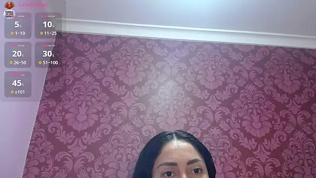 Snapshot of juliana_diaz chatting on 9, 6, 2026 juliana diaz online show from 9, 6, 2026