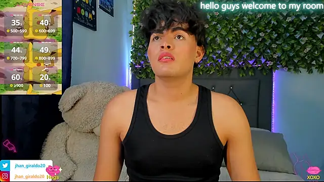 Snapshot of kamii_22 chatting on 15, 12, 2024 kamii 22 online show from 15, 12, 2024