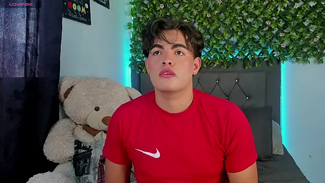 Snapshot of kamii_22 chatting on 11, 1, 2025 kamii 22 online show from 11, 1, 2025