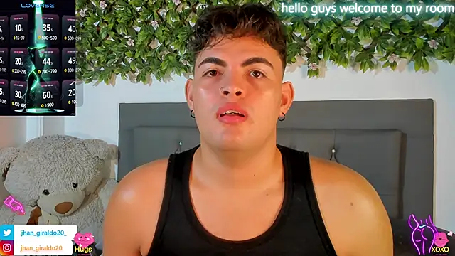 Snapshot of kamii_22 chatting on 24, 10, 2025 kamii 22 online show from 24, 10, 2025