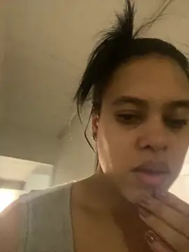 AlondraDiossa03 online show from 4, 3, 2026