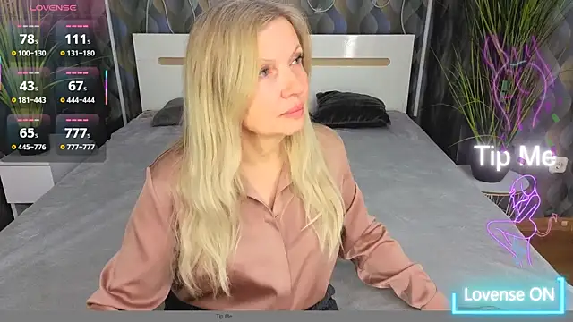 Snapshot of Abby_Moore_ chatting on 30, 4, 2026 Abby Moore online show from 30, 4, 2026