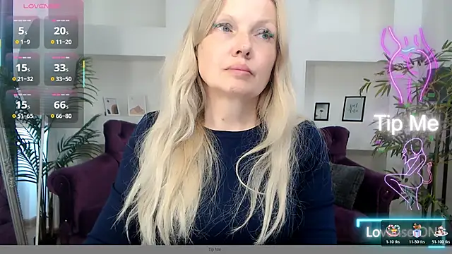 Snapshot of Abby_Moore_ chatting on 11, 6, 2026 Abby Moore online show from 11, 6, 2026