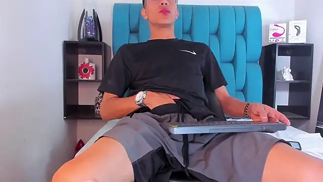 AlanNaughty online show from 19, 1, 2025