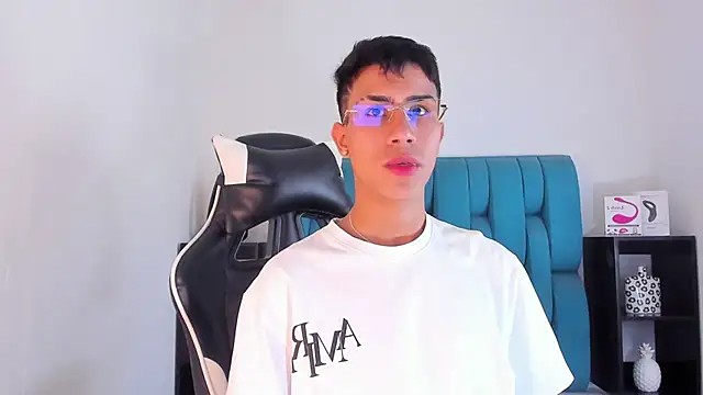 AlanNaughty online show from 23, 1, 2025