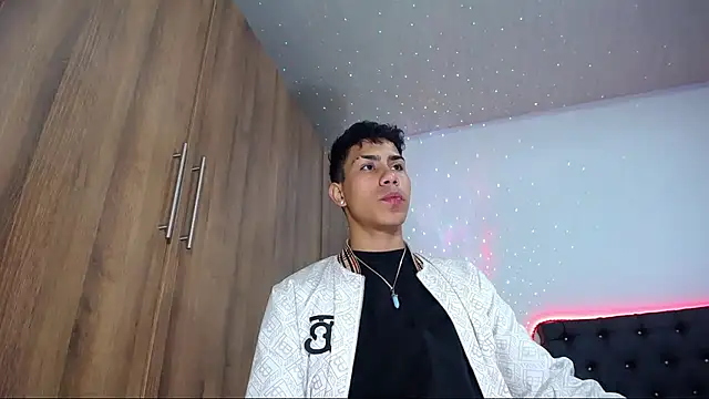 AlanNaughty online show from 18, 2, 2025