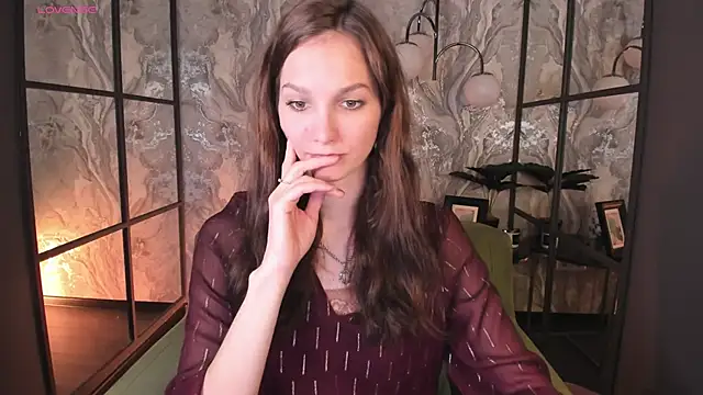 Snapshot of MirandaGlow chatting on 17, 3, 2025 MirandaGlow online show from 17, 3, 2025