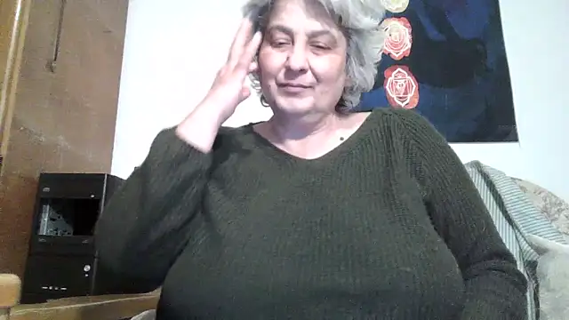 Snapshot of ExquisiteMature chatting on 14, 4, 2026 ExquisiteMature online show from 14, 4, 2026
