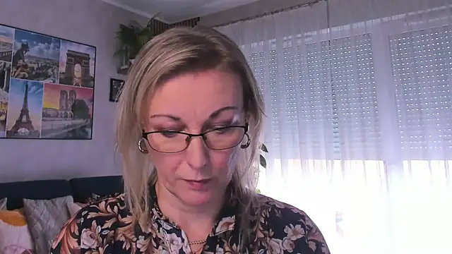 vanessa chat online show from 27, 2, 2025