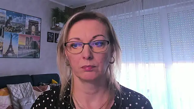 vanessa chat online show from 19, 3, 2025