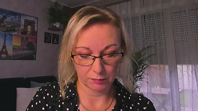 vanessa chat online show from 16, 11, 2025