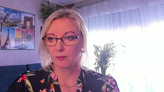 vanessa chat online show from 3, 5, 2026