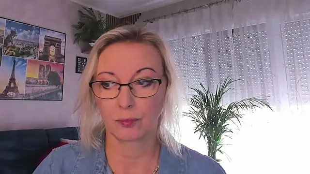 Snapshot of vanessa_chat chatting on 8, 7, 2026 vanessa chat online show from 8, 7, 2026