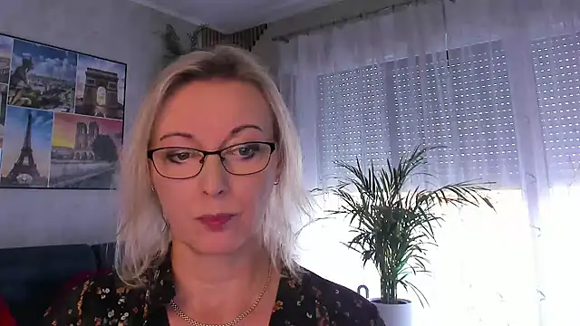 Snapshot of vanessa_chat chatting on 28, 7, 2026 vanessa chat online show from 28, 7, 2026