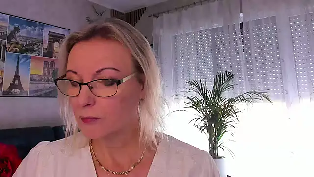 Snapshot of vanessa_chat chatting on 3, 8, 2026 vanessa chat online show from 3, 8, 2026