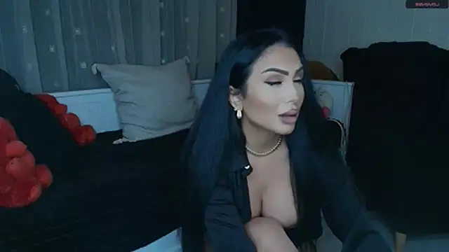 mistress meryem online show from 7, 7, 2026