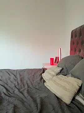 EllaMae online show from 27, 4, 2026