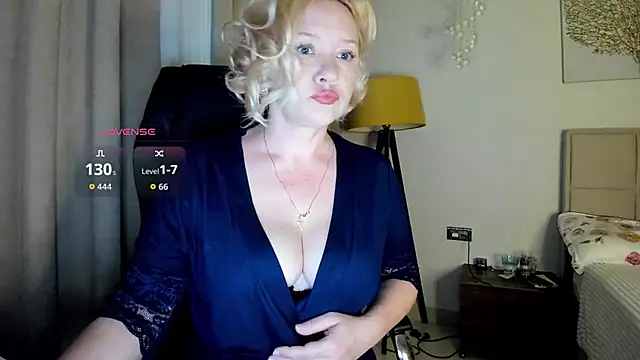 Snapshot of Colette__1977 chatting on 27, 6, 2026 Colette 1977 online show from 27, 6, 2026