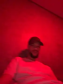 Lionayowe online show from 5, 4, 2026