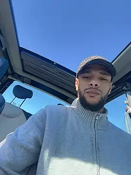 Lionayowe online show from 23, 4, 2026