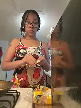 Alliejay online show from 5, 5, 2026