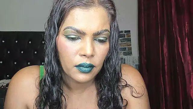 Snapshot of MySweetBitch143 chatting on 12, 2, 2025 MySweetBitch143 online show from 12, 2, 2025