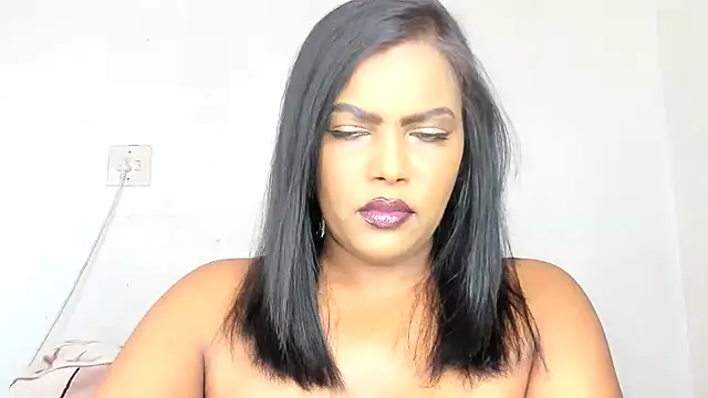 Snapshot of MySweetBitch143 chatting on 19, 11, 2025 MySweetBitch143 online show from 19, 11, 2025