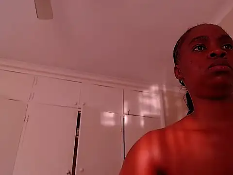 LuciousLips96 online show from 11, 7, 2026