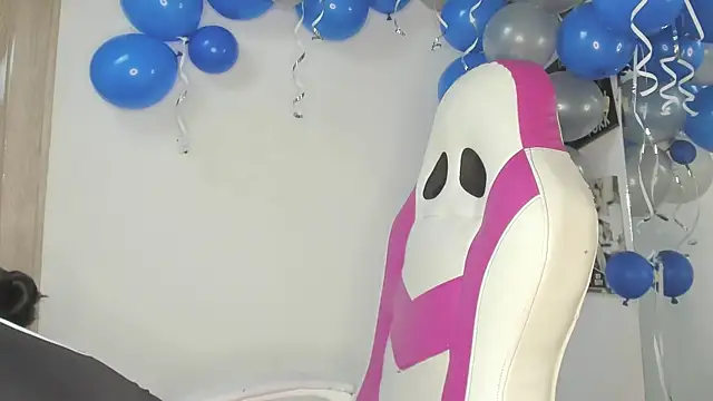 paola ih online show from 21, 1, 2025