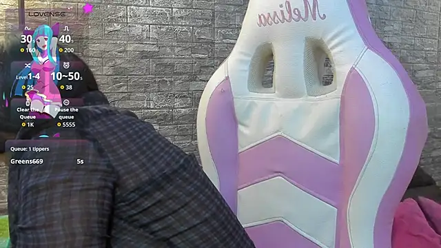 paola ih online show from 7, 4, 2026