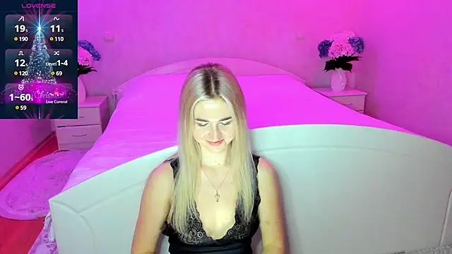 Snapshot of AnnaCarrera chatting on 10, 12, 2024 AnnaCarrera online show from 10, 12, 2024