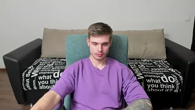 Snapshot of maks_wolfis chatting on 25, 2, 2025 maks wolfis online show from 25, 2, 2025