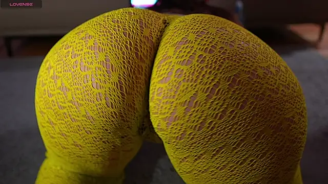 pawg queen online show from 24, 10, 2025