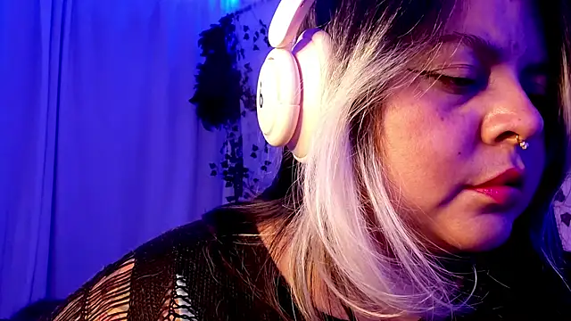 Satyn doll online show from 9, 12, 2024