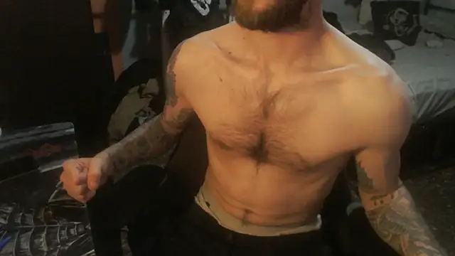 SexxxyLouis online show from 2, 5, 2026